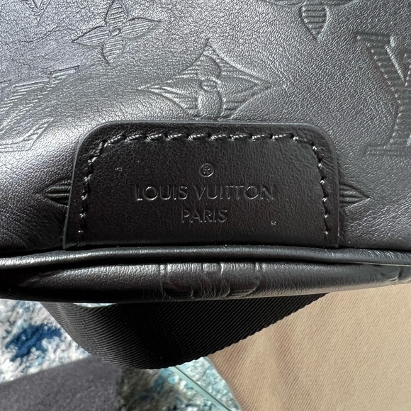 Louis Vuitton Discovery Bumbag Pm - Picture 8 of 12